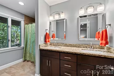14 Willow Road, Asheville, NC 28804 - Photo 19