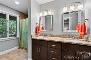 14 Willow Rd, Asheville, NC 28804 - Photo 19