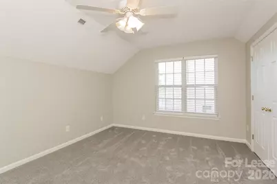 7215 Duchamp Drive, Charlotte, NC 28215 - Photo 11