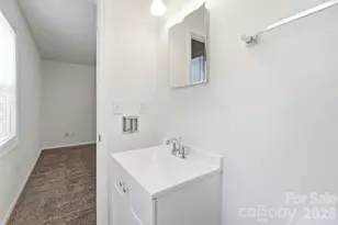 5921 Falstaff Dr, Charlotte, NC 28227 - Photo 29