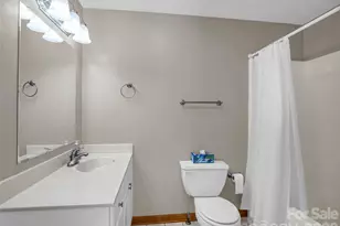 1323 Havenwood Dr, Morganton, NC 28655 - Photo 29