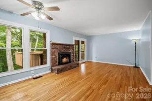 431 Pine Ridge Rd, Mars Hill, NC 28754 - Photo 7