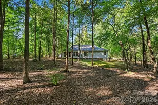 5607 Dorchester Ave, Harrisburg, NC 28075 - Photo 9
