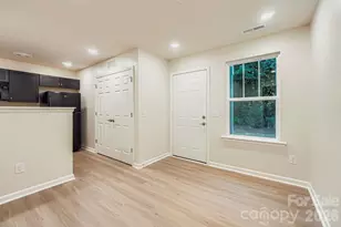 1773 J Julian Ln, Charlotte, NC 28208 - Photo 5
