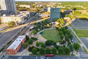 505 E 6th St, Charlotte, NC 28202 - Photo 29