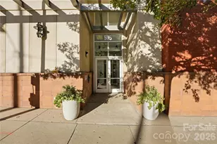 505 E 6th St, Charlotte, NC 28202 - Photo 7