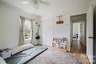 91 Crestview St, Canton, NC 28716 - Photo 17