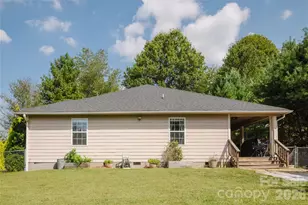 91 Crestview St, Canton, NC 28716 - Photo 27