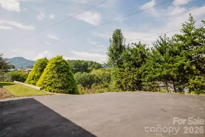 91 Crestview Street, Canton, NC 28716 - Photo 29