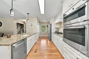 1636 Wellington Ave, Newton, NC 28658 - Photo 9