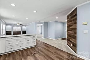 327 James Farm Rd, Statesville, NC 28625 - Photo 9