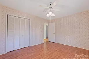 158 Candlelight Cir, Clyde, NC 28721 - Photo 29