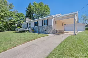 158 Candlelight Cir, Clyde, NC 28721 - Photo 3