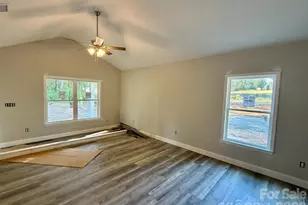 293 Jumping Branch Rd, Blacksburg, SC 29702 - Photo 3