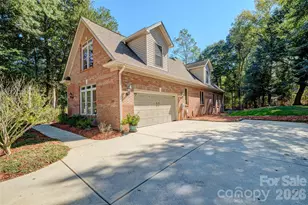225 Highland Forest Dr, Lake Wylie, SC 29710 - Photo 45