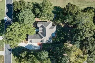 225 Highland Forest Drive, Lake Wylie, SC 29710 - Photo 3