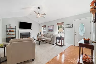 3649 Navajo Drive, Maiden, NC 28650 - Photo 5