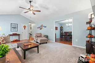 3649 Navajo Dr, Maiden, NC 28650 - Photo 9