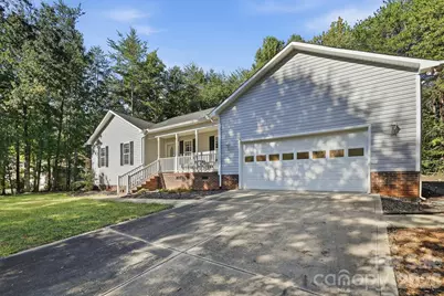 3649 Navajo Drive, Maiden, NC 28650 - Photo 3