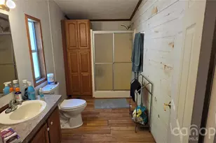 52 Tahkeyostee Rdg, Weaverville, NC 28787 - Photo 9