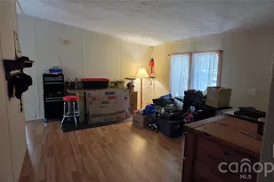 52 Tahkeyostee Rdg, Weaverville, NC 28787 - Photo 5