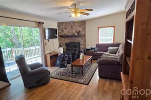 52 Tahkeyostee Rdg, Weaverville, NC 28787 - Photo 3