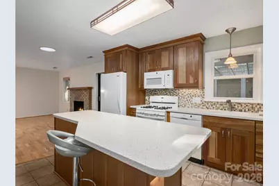 172 Long John Drive, Hendersonville, NC 28791 - Photo 11