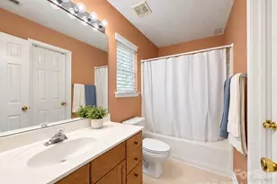 15751 Southern Garden Ln, Charlotte, NC 28278 - Photo 21