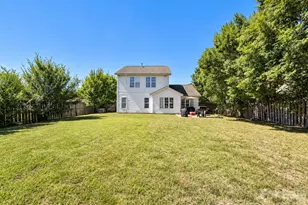 15751 Southern Garden Ln, Charlotte, NC 28278 - Photo 27