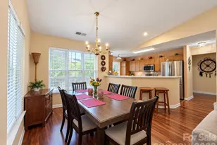 15751 Southern Garden Ln, Charlotte, NC 28278 - Photo 9