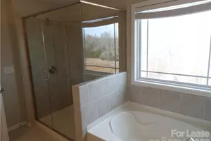 9515 Inverness Bay Rd, Charlotte, NC 28278 - Photo 11