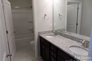 9515 Inverness Bay Rd, Charlotte, NC 28278 - Photo 15