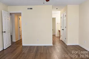 7309 Winery Ln, Charlotte, NC 28227 - Photo 9