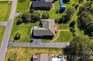 2785 Judea Dr, Conover, NC 28613 - Photo 5