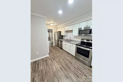 11011 Hunter Trail Lane, Charlotte, NC 28226 - Photo 9