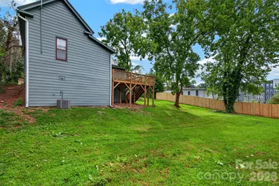 21 Pearl Street, Asheville, NC 28801 - Photo 11