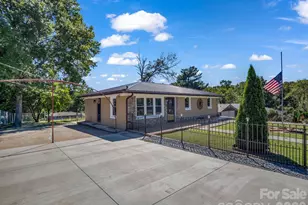 191 Sycamore St, Forest City, NC 28043 - Photo 1