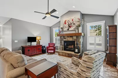 100 Barnrock Drive, Mills River, NC 28759 - Photo 9