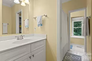 324 Kenmure Dr, Flat Rock, NC 28731 - Photo 27