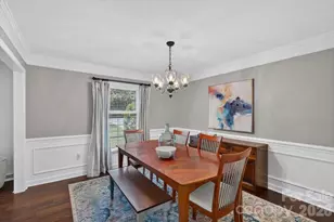 4124 Bridgewood Ln, Charlotte, NC 28226 - Photo 11