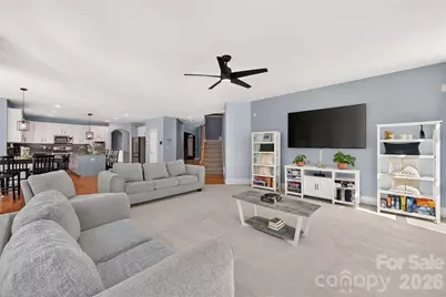 16803 Silversword Drive, Charlotte, NC 28213 - Photo 9