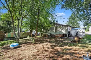 149 Woodlawn Dr, Statesville, NC 28677 - Photo 17