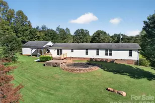 6041 Kaylas Ridge Rd, Connelly Springs, NC 28612 - Photo 3