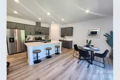 311 Bezelle Avenue, York, SC 29745 - Photo 7