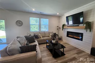 311 Bezelle Ave, York, SC 29745 - Photo 5