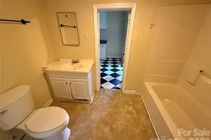 261 W Iredell Ave, Mooresville, NC 28115 - Photo 25