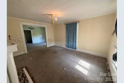 261 W Iredell Avenue, Mooresville, NC 28115 - Photo 13