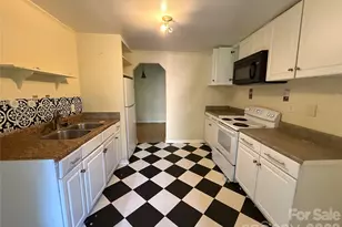 261 W Iredell Ave, Mooresville, NC 28115 - Photo 21