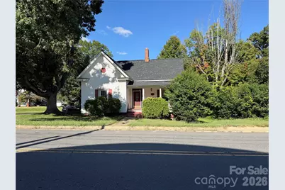 261 W Iredell Avenue, Mooresville, NC 28115 - Photo 3