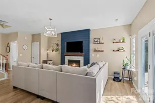 11122 Aprilia Ln, Cornelius, NC 28031 - Photo 5